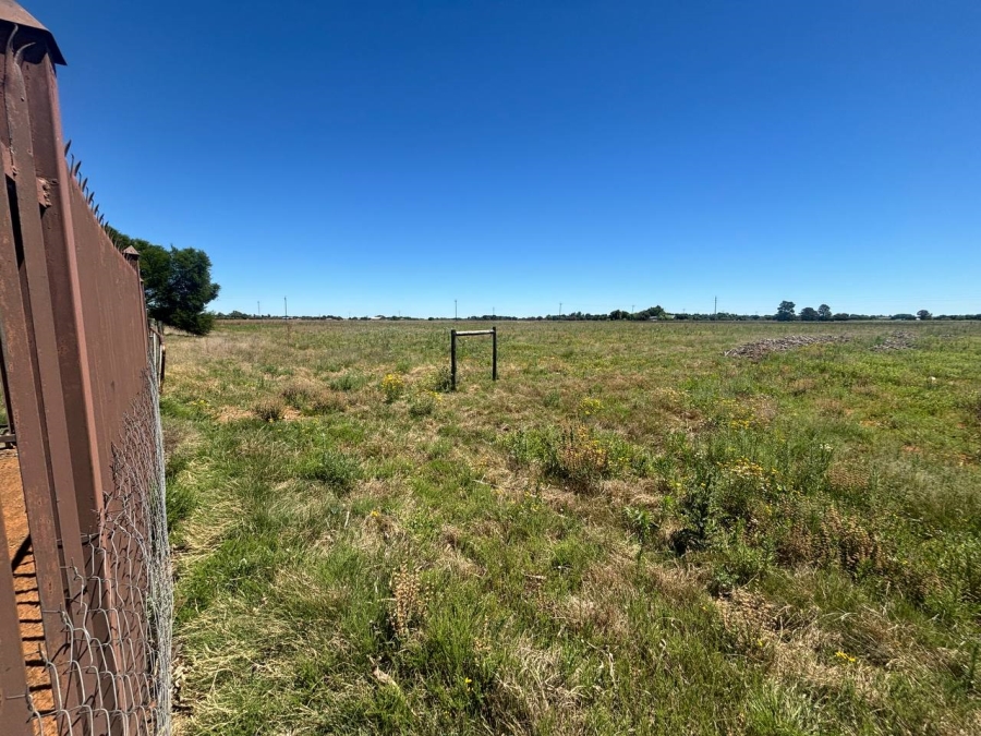 Commercial Property for Sale in Bainsvlei Free State